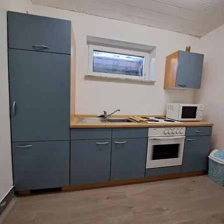 Adelheid Apartment *